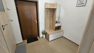Тристаен Наеми, Лозенец, София (8)