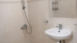 Тристаен апартамент под наем в ж.к. Стрелбище, 2200478 (6)