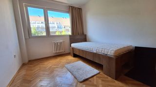 Тристаен апартамент под наем в ж.к. Гео Милев, 2201752 (6)
