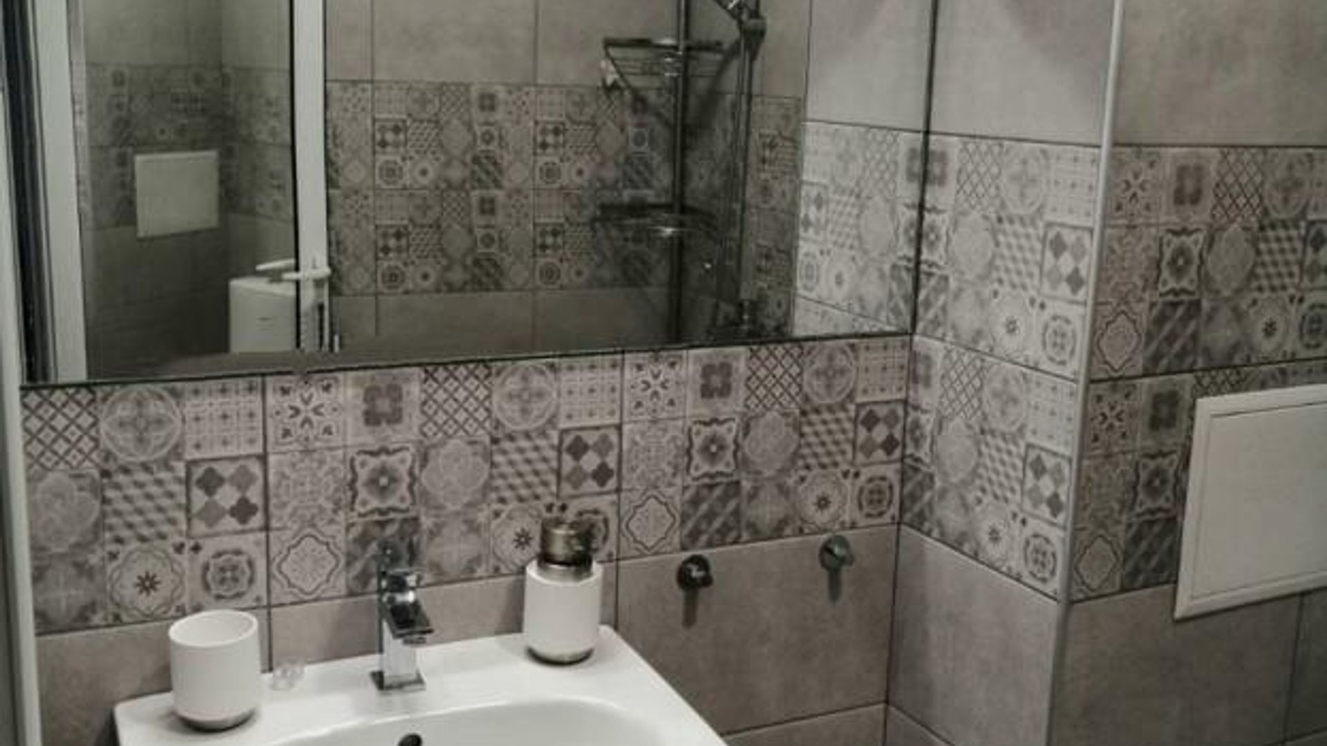 image_1750337101940_43858131657331456.jpeg
