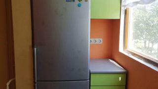 Тристаен Наеми, Връбница 1, София