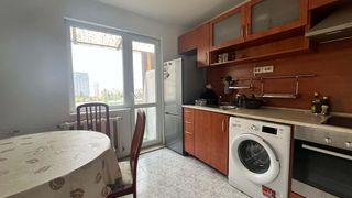 Тристаен Наеми, Мусагеница, София (2)