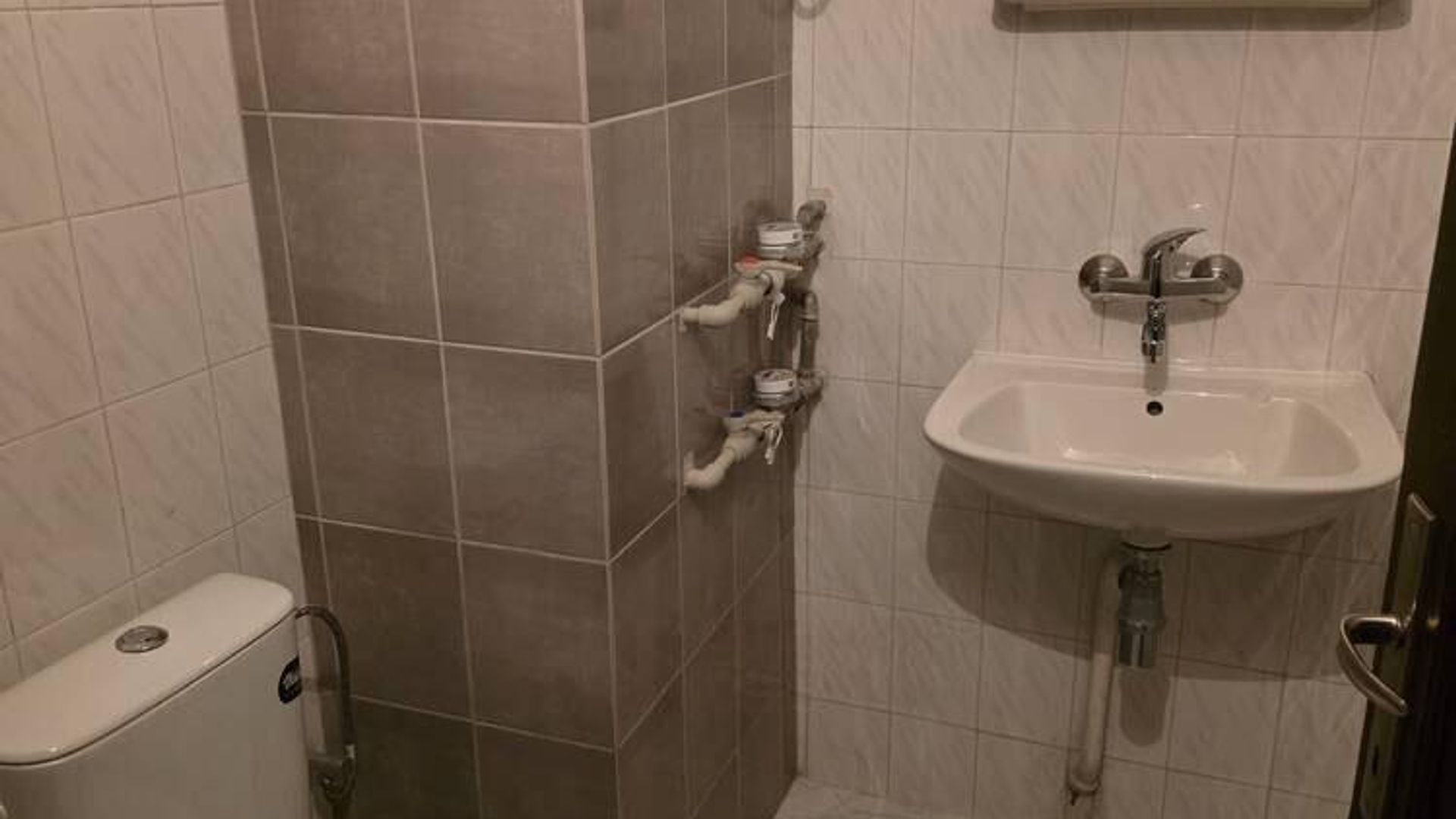 image_1758272347891_47994039514592823.jpeg