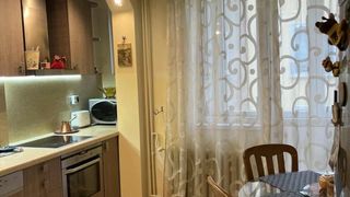 Тристаен Наеми, Център - НДК, София (6)
