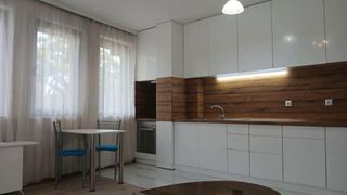 Двустаен апартамент под наем в ж.к. Оборище, 2214483 (4)