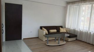 Двустаен апартамент под наем в ж.к. Оборище, 2214483 (2)