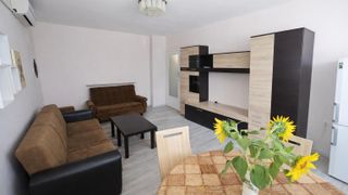 Тристаен Наеми, Разсадника, София