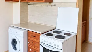 Тристаен Наеми, Лозенец, София (3)