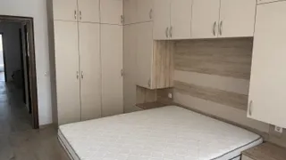 Тристаен Наеми, Зона Б-5, София (7)