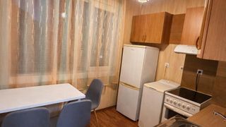 Тристаен Наеми, Красно село, София (4)