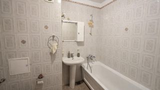 Тристаен Наеми, Борово, София (10)