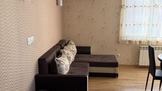Zwei-Zimmer-Wohnung Verleih, Studentenstadt, Sofia (2)