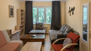 Two-bedroom Rentals, Tsentar - pl.Makedoniya, Sofia (2)