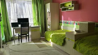 Тристаен Наеми, Илинден, София (5)