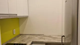 Тристаен Наеми, Красна поляна 3, София (6)