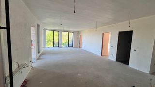 Четиристаен апартамент за продажба в ж.к. Бояна, 2090623 (3)