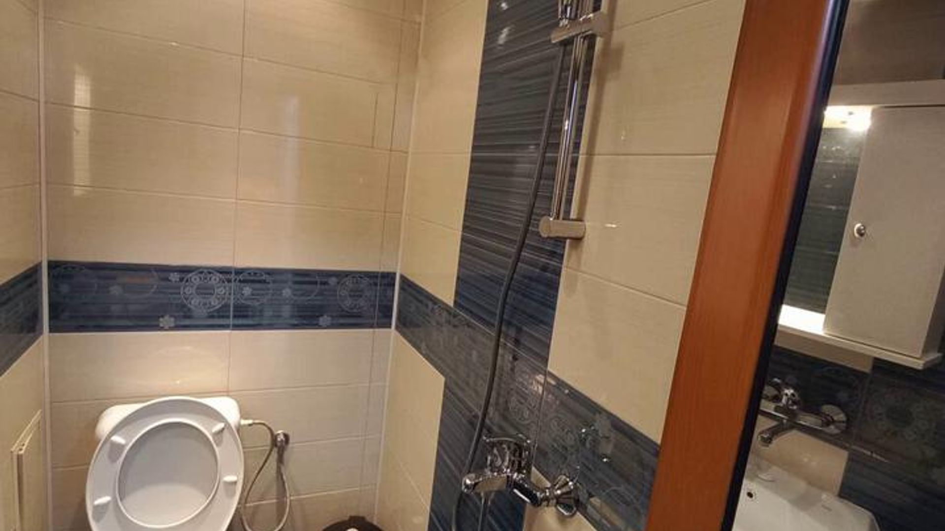 image_1749104468982_756860461275799.jpeg