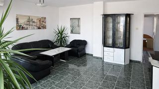 Four-room Rentals, Center, Varna (11)