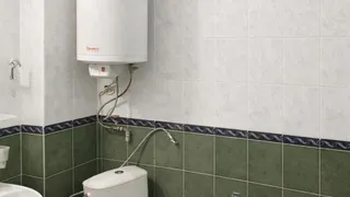 Тристаен Наеми, Чайка, Варна (6)