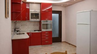 Тристаен апартамент С ПАРКОМЯСТО В ЦЕНАТА в ж.к. Зона Б-18 (2)