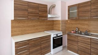 Zwei-Zimmer-Wohnung Verleih, Center, Warna (5)