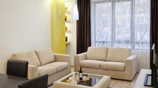 Двухкомнатная Аренда, Центр, Варна (2)