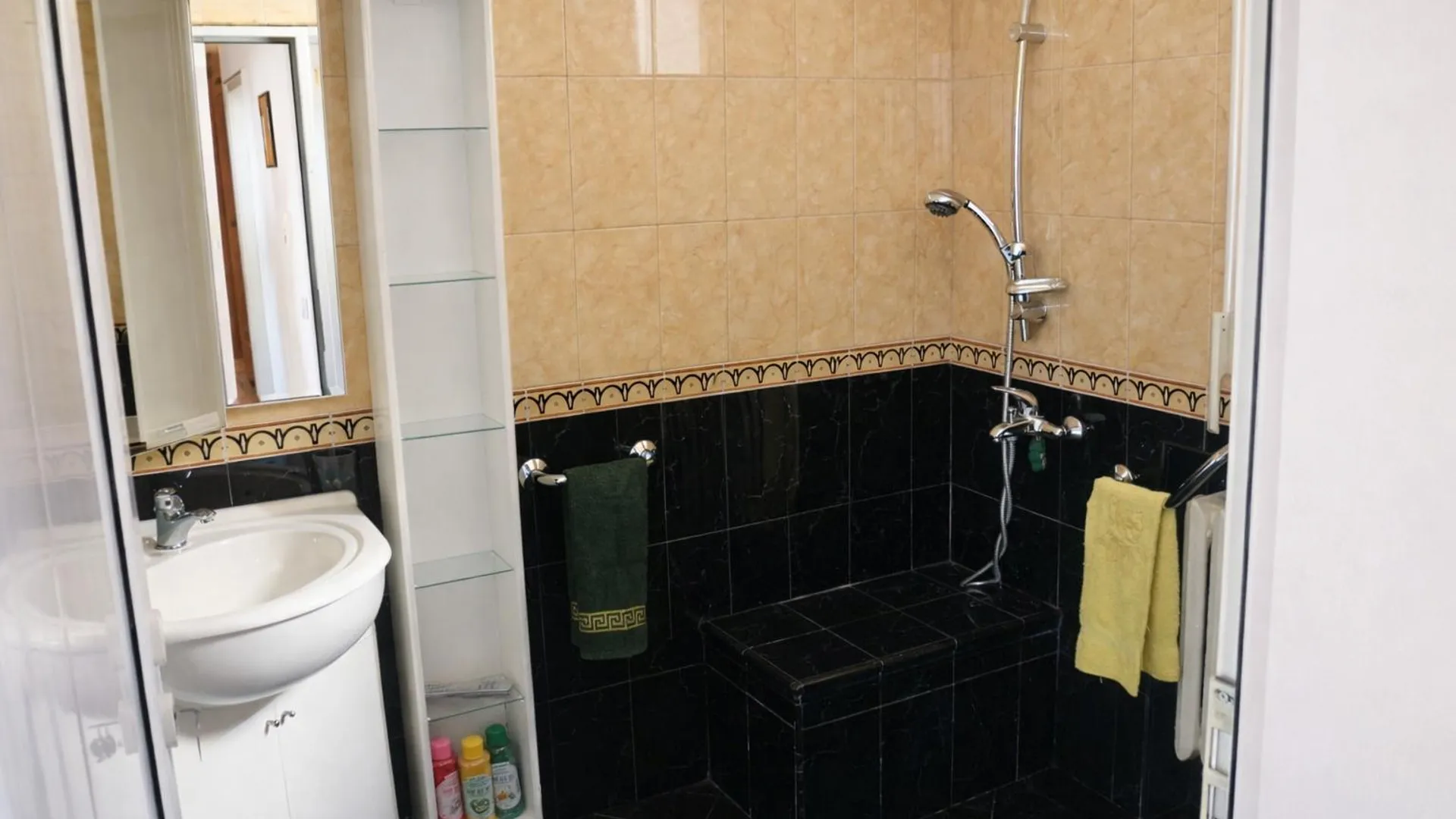 Three-room Rentals, Lozenets, Sofia – photo 5