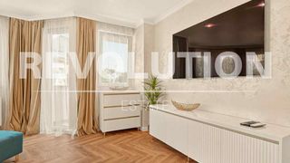 Тристаен апартамент  в гр.Варна, Център!  (4)