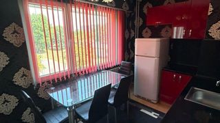 Zwei-Zimmer-Wohnung Verleih, Hadji Dimitar, Sofia (7)