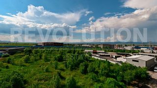 Тристаен апартамент в ж.к. Люлин 2 (14)