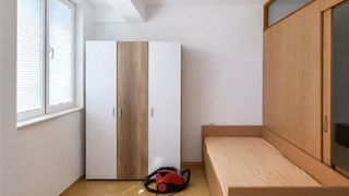 Уютен ТРИСТАЕН апартамент в кв. Каменица 2 (10)
