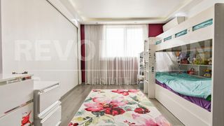 Тристаен апартамент в ж.к. Яворов (5)