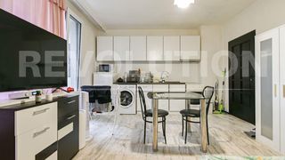 Етаж от къща в кв. Орландовци (5)