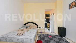 Етаж от къща в кв. Орландовци (12)