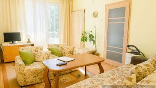 Тристаен апартамент  в гр.Варна, Общината! 