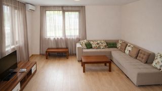 Zwei-Zimmer-Wohnung Verleih, Herr Alen Mak, Warna (6)