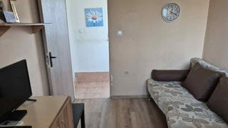 Ein-Zimmer-Zimmer Verleih, Ljulin 8, Sofia (4)