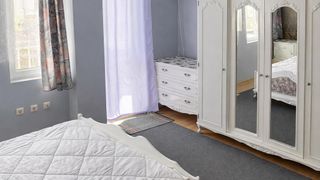 Чотирикімнатний Оренда, Колгоспний ринок, Варна (7)