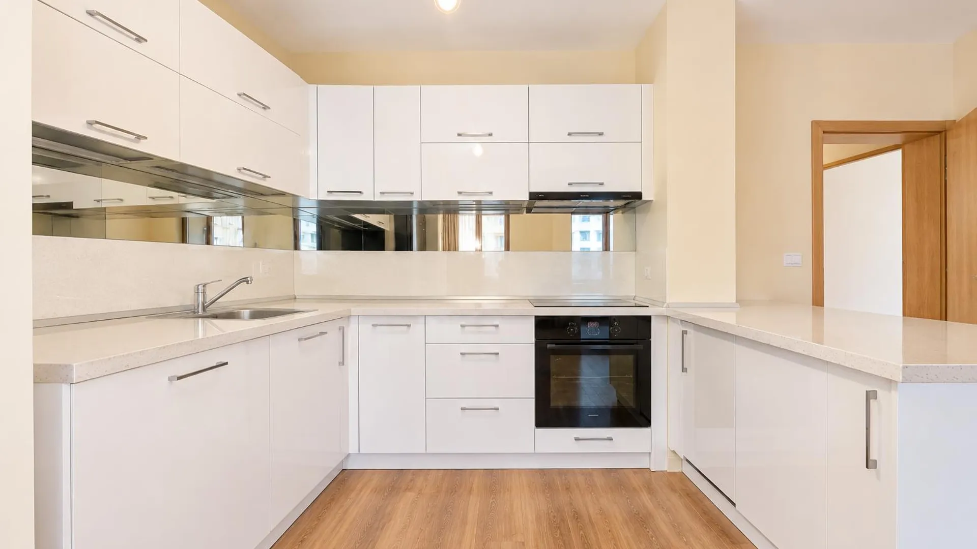 Двустаен Продажби, Белите брези, София – снимка 3