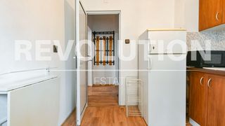 Zwei-Zimmer-Wohnung Verleih, Medizinische Akademie, Sofia (5)
