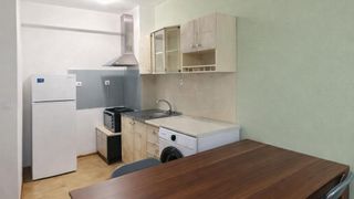 Двустаен апартамент в кв. Мараша (2)