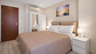 Zwei-Zimmer-Wohnung Verleih, Warna (4)
