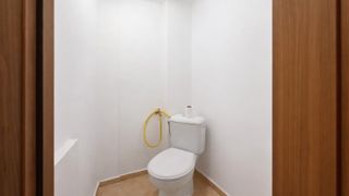 Тристаен апартамент в района на Центъра (2)