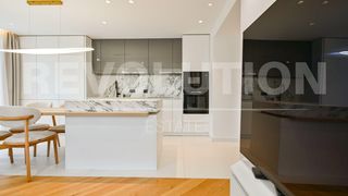 Тристаен Продажби, Кръстова вада, София (3)