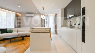 Тристаен Продажби, Кръстова вада, София (2)