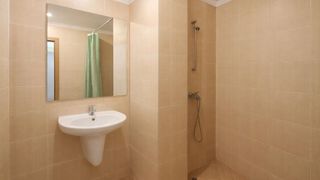 Двустаен апартамент  в гр.Варна, м-т Константин и Елена!  (9)