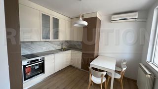 Двустаен апартамент в ж.к. Гоце Делчев