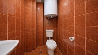 Тристаен Наеми, ЖП Гара, Варна (11)