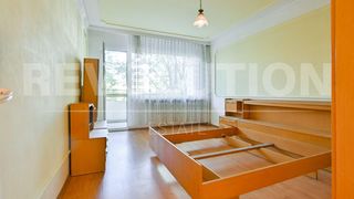 Тристаен Продажби, Света Троица, София (6)