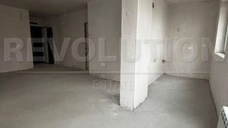 Πολλαπλών δωματίων Εμπορικός, Φλούδα 2, Σοφία (3)